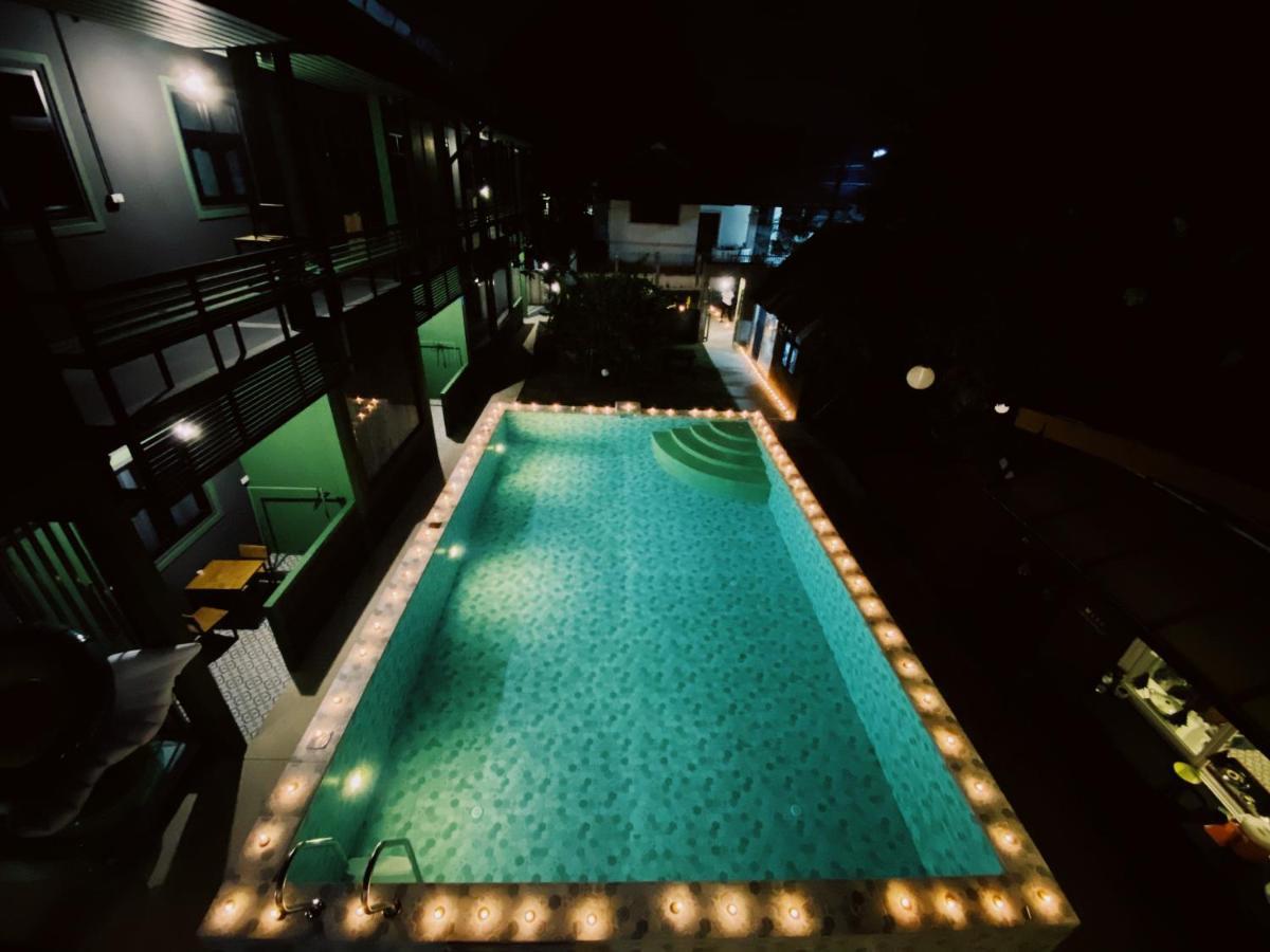 Chiangmai Moli Inn (Adults Only) Chiang Mai Exterior foto