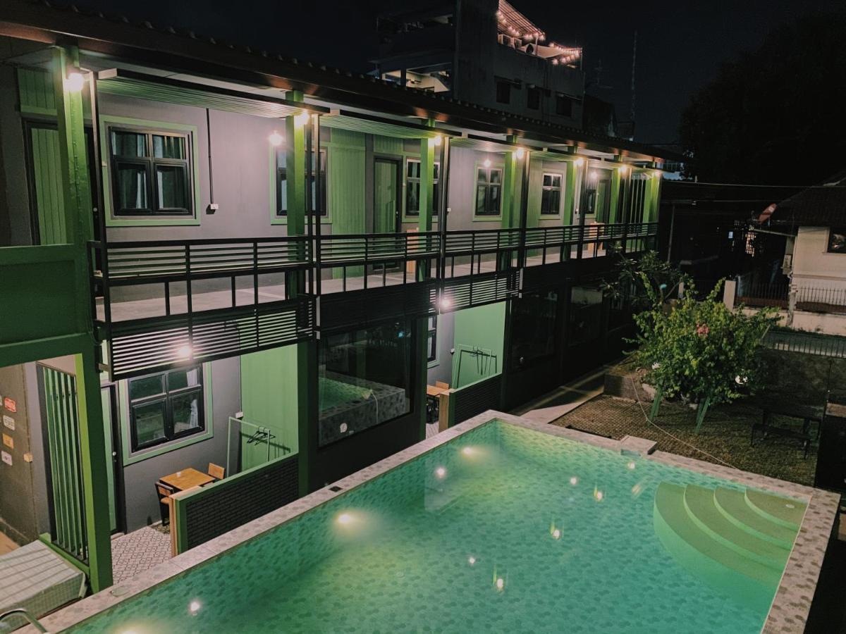 Chiangmai Moli Inn (Adults Only) Chiang Mai Exterior foto